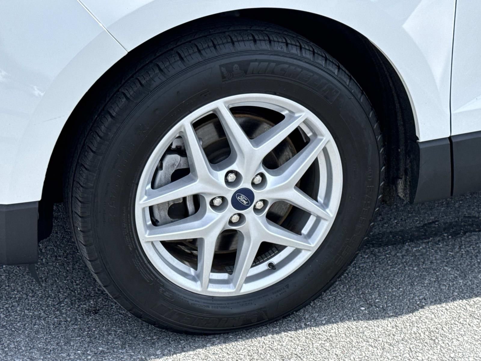 Used 2022 Ford Edge SEL AWD/4WD image 7