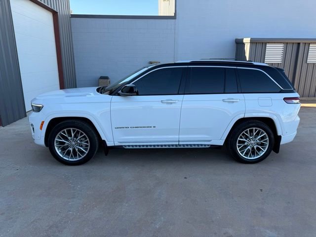 Used 2023 Jeep Grand Cherokee Summit w/ Adv Protech Group IV image 4