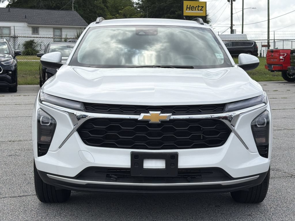 Used 2024 Chevrolet Trax LT w/ LT Convenience Package FWD image 25