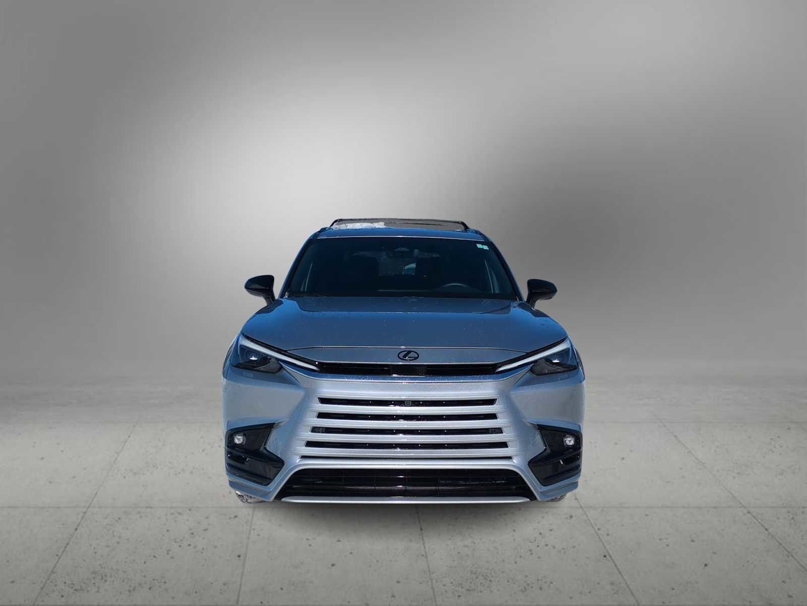 Used 2025 Lexus TX 500h AWD w/ Technology Package image 3