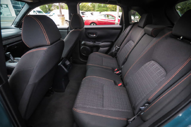 Used 2024 Honda HR-V Sport image 44