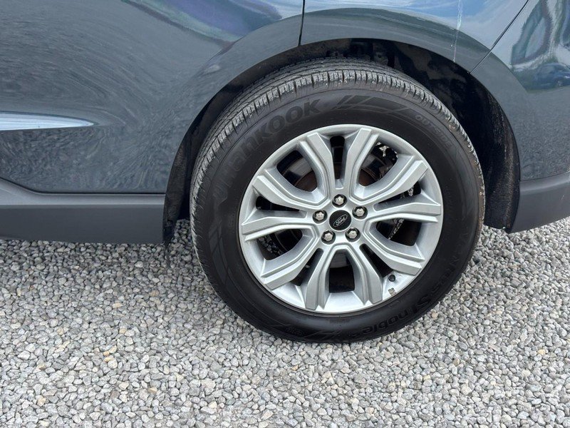 Used 2024 Ford Edge Titanium AWD/4WD image 12