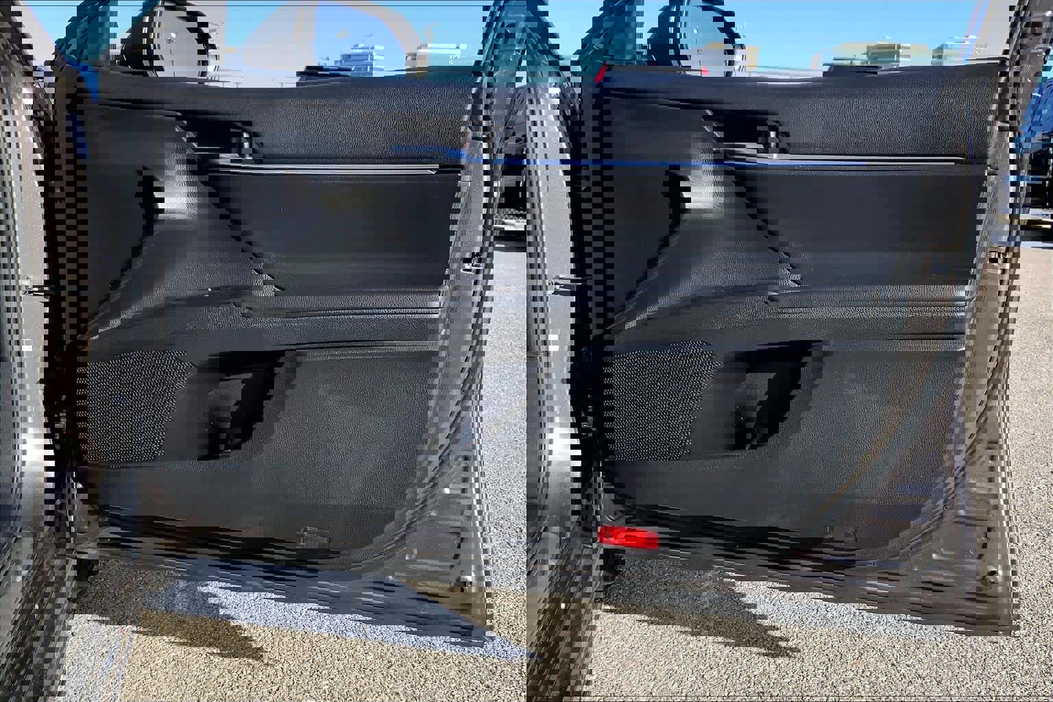 Used 2024 Toyota Camry SE image 21