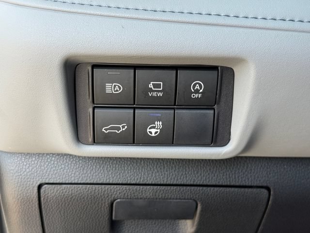 Used 2023 Toyota Highlander Platinum FWD image 27