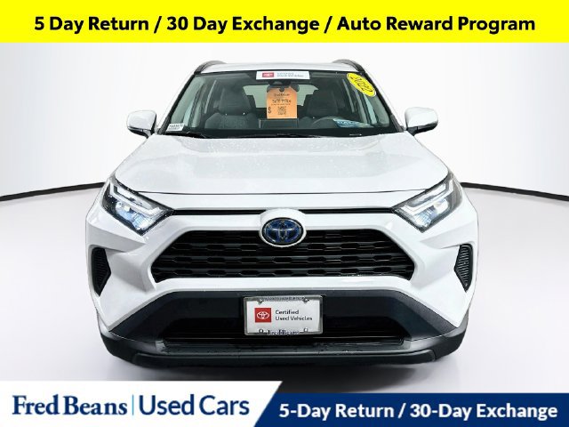 Used 2022 Toyota RAV4 XLE AWD/4WD image 3