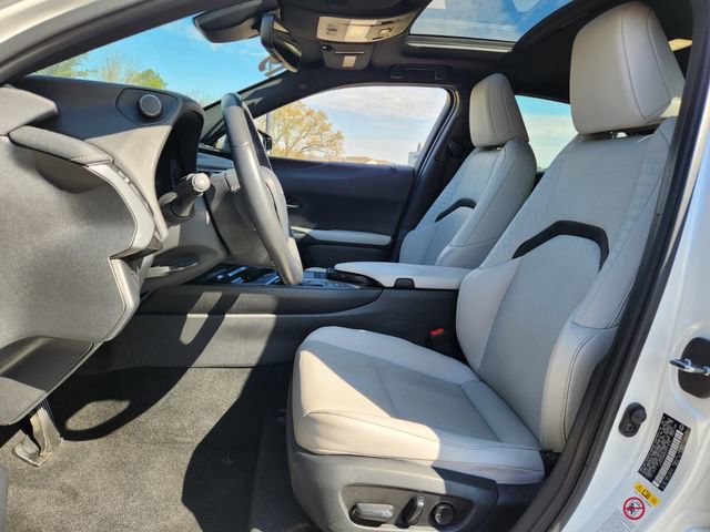 Used 2019 Lexus UX 250h w/ Premium Package image 9