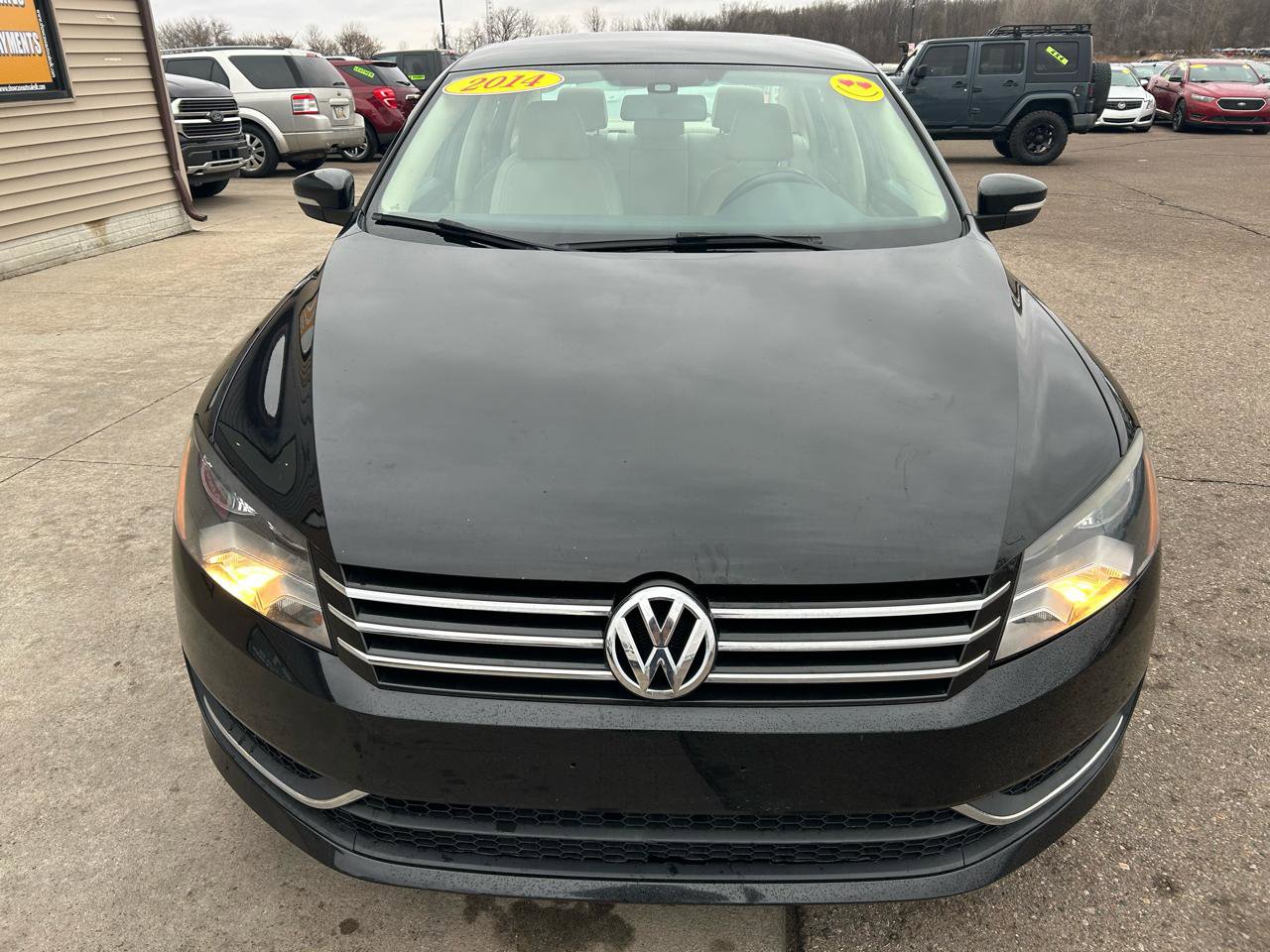 Used 2014 Volkswagen Passat 1.8T Wolfsburg Edition image 2
