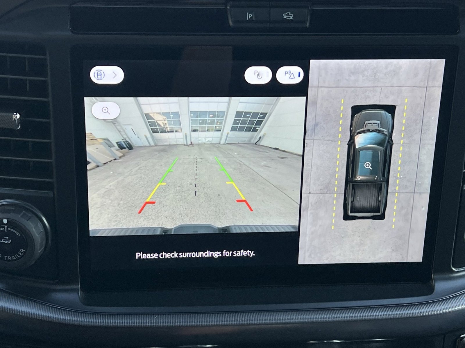 Used 2025 Ford F150 Raptor image 19