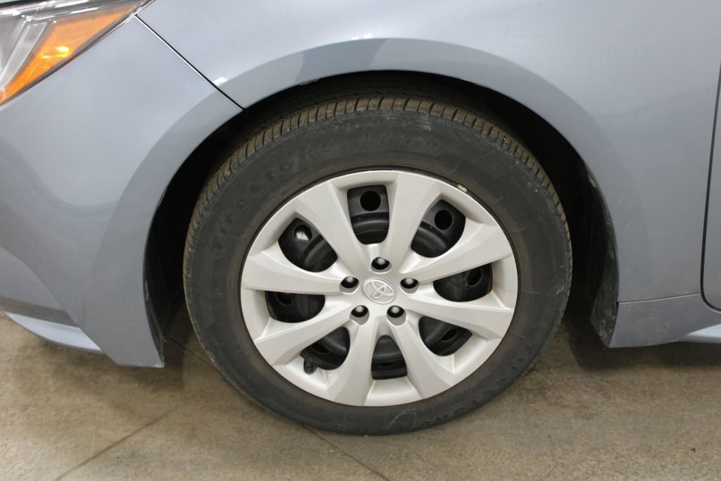 Used 2023 Toyota Corolla LE image 14