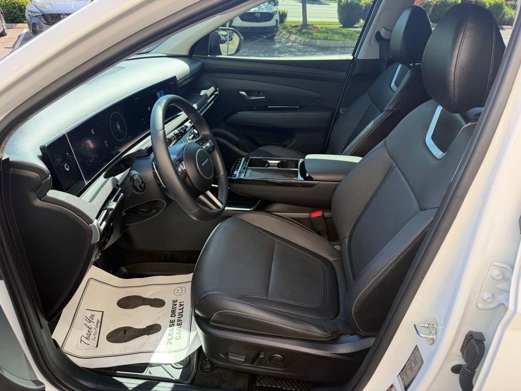 Used 2025 Hyundai Tucson Limited image 21