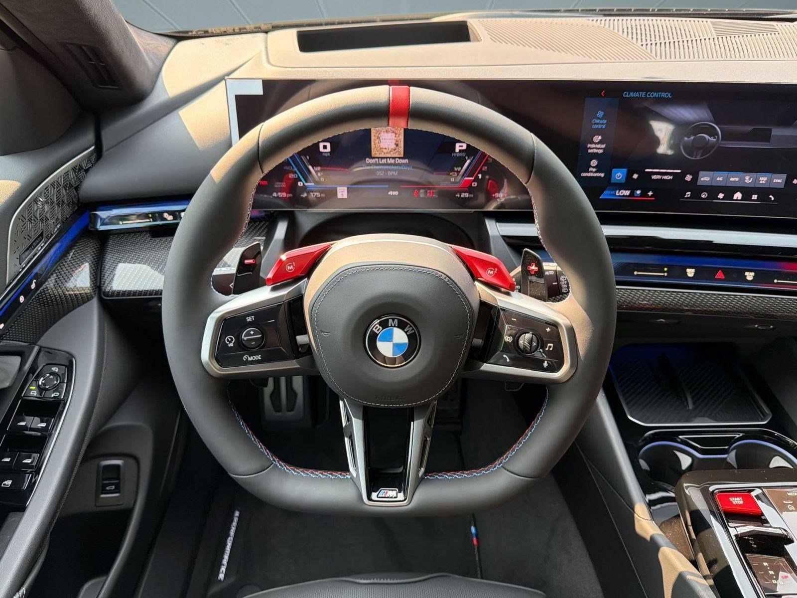 New 2027 BMW M5 Touring AWD/4WD image 11