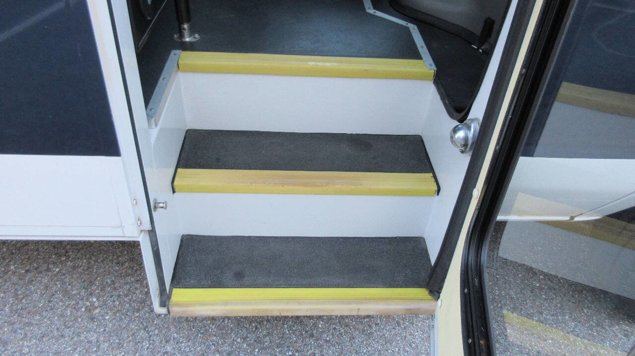 Used 2013 Ford E-350 and Econoline 350 Extended Super Duty w/ PWR Group RWD image 22