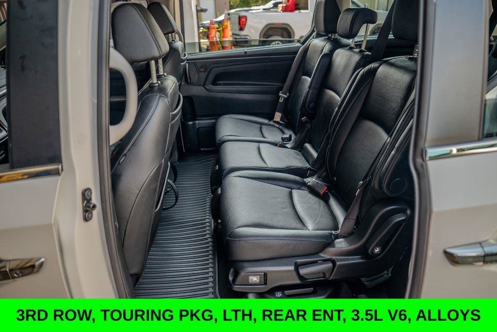 Used 2024 Honda Odyssey Touring image 14