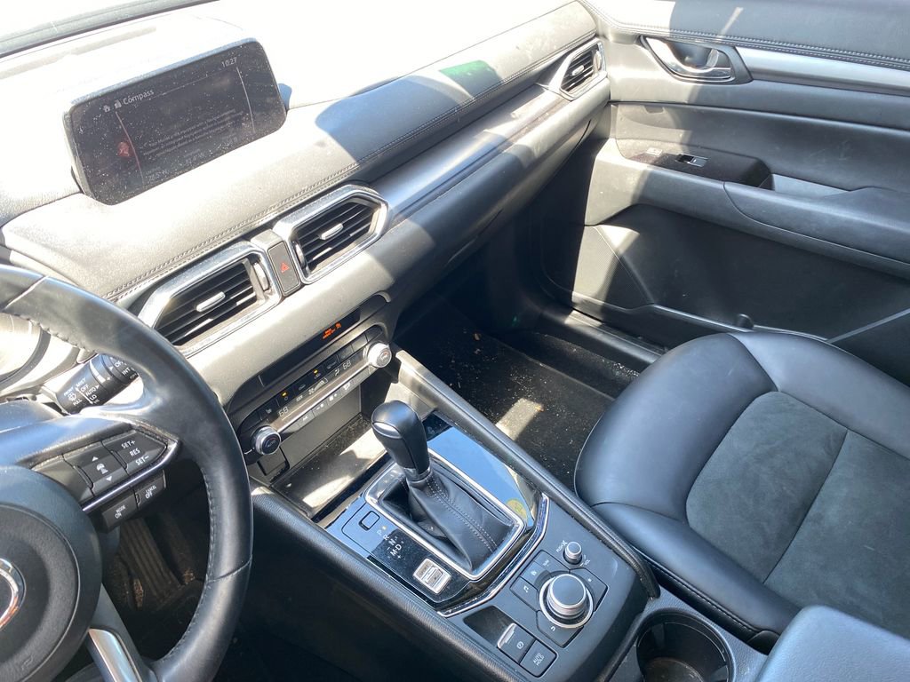 Used 2020 MAZDA CX-5 Touring FWD image 2