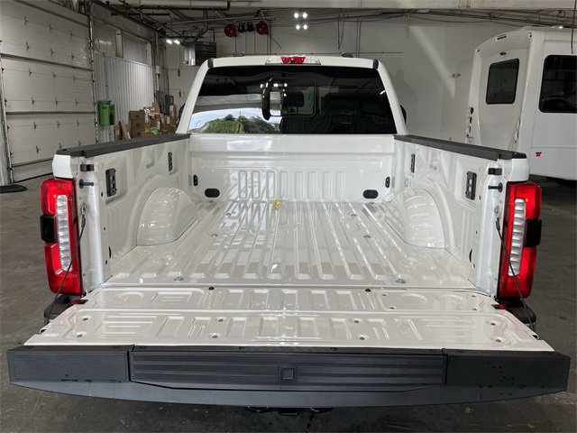New 2026 Ford F250 Lariat w/ Lariat Premium Package image 25