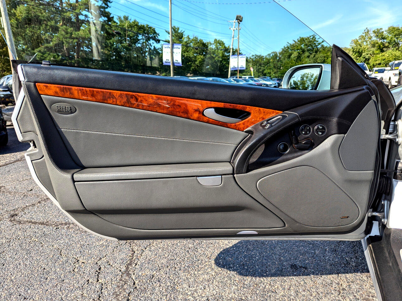 Used 2005 Mercedes-Benz SL 500 image 11