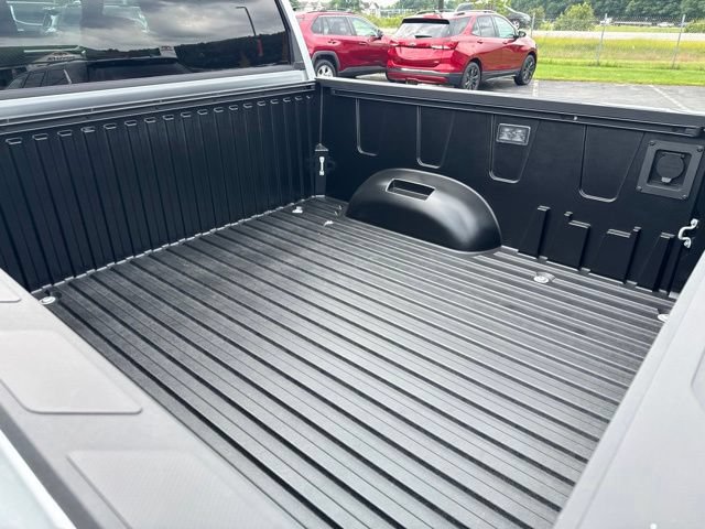 New 2026 Toyota Tundra Platinum w/ TRD Off-Road Package AWD/4WD image 7