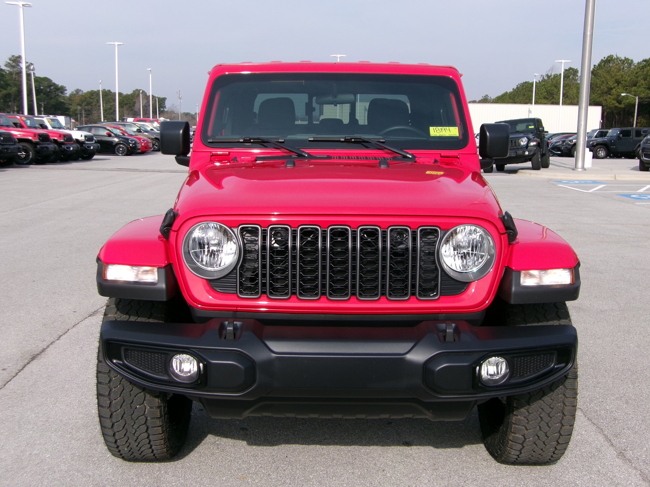 New 2025 Jeep Gladiator Sport AWD/4WD image 6