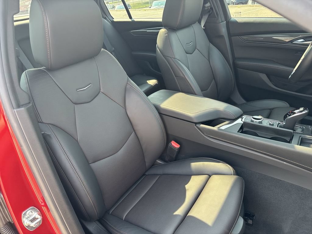 New 2026 Cadillac CT5 Sport w/ Technology Package AWD/4WD image 32
