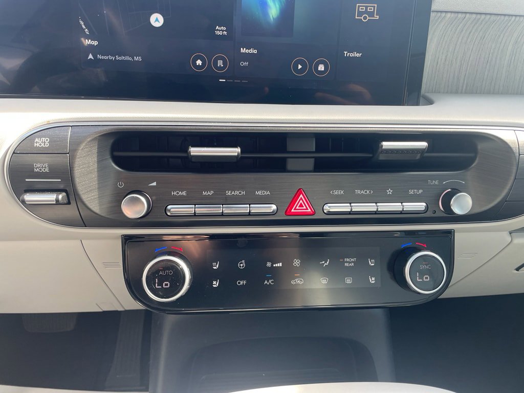 Used 2026 Hyundai Palisade Calligraphy FWD image 11