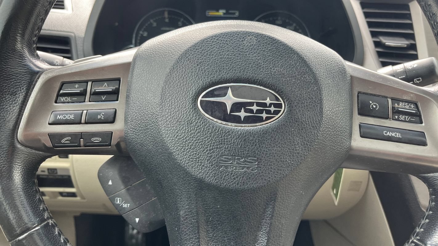 Used 2014 Subaru Outback 2.5i Limited w/ Moonroof Package AWD/4WD image 15