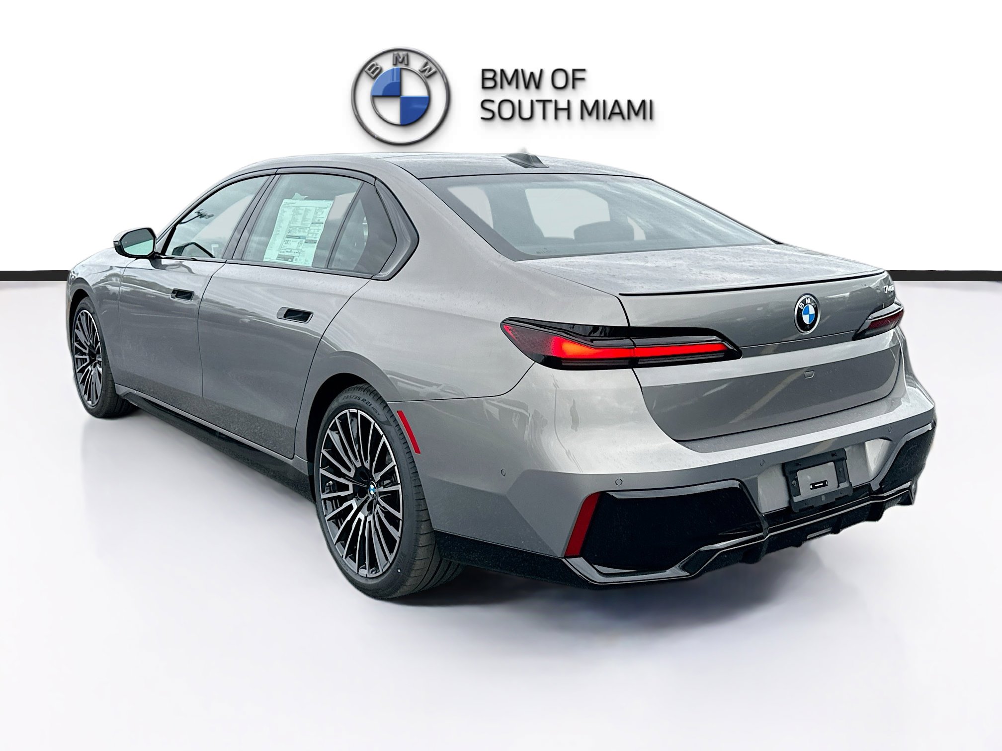 New 2026 BMW 740i w/ Premium Package image 4