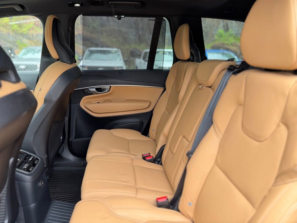 Used 2024 Volvo XC90 T8 Ultimate w/ Protection Package Premier AWD/4WD image 6
