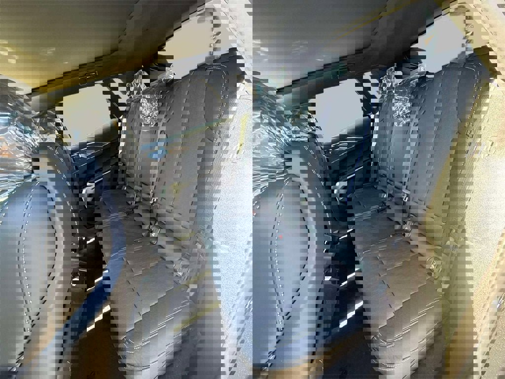 New 2024 Cadillac Lyriq Sport image 13