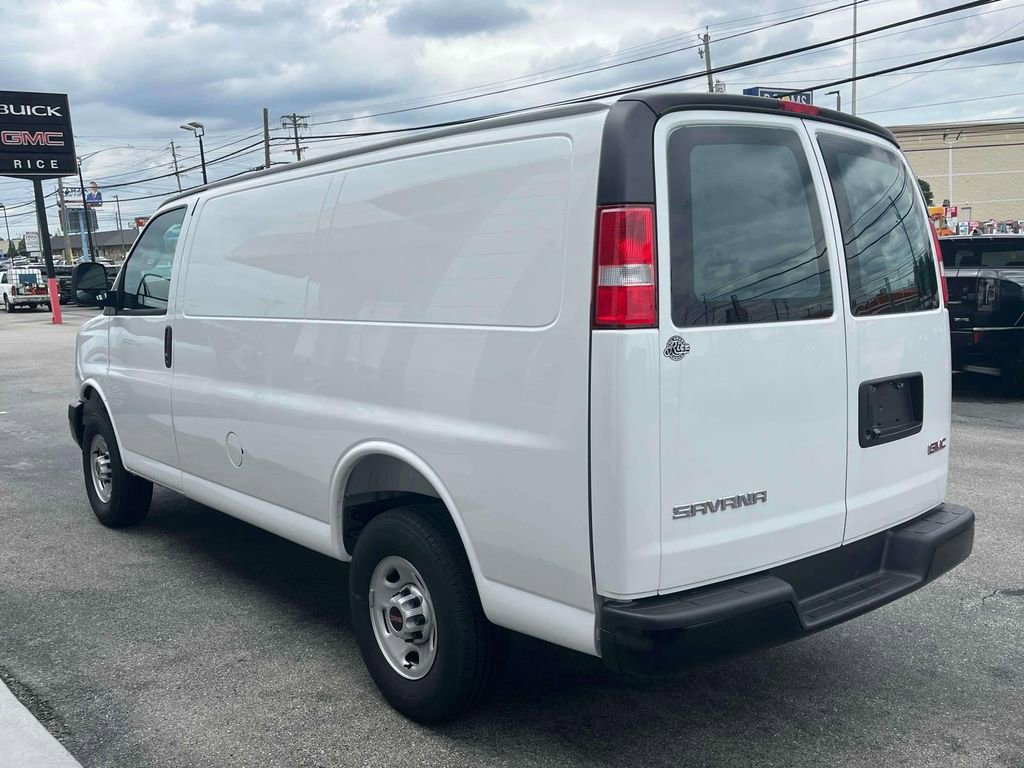 New 2025 GMC Savana 2500 w/ Driver Convenience Package image 5