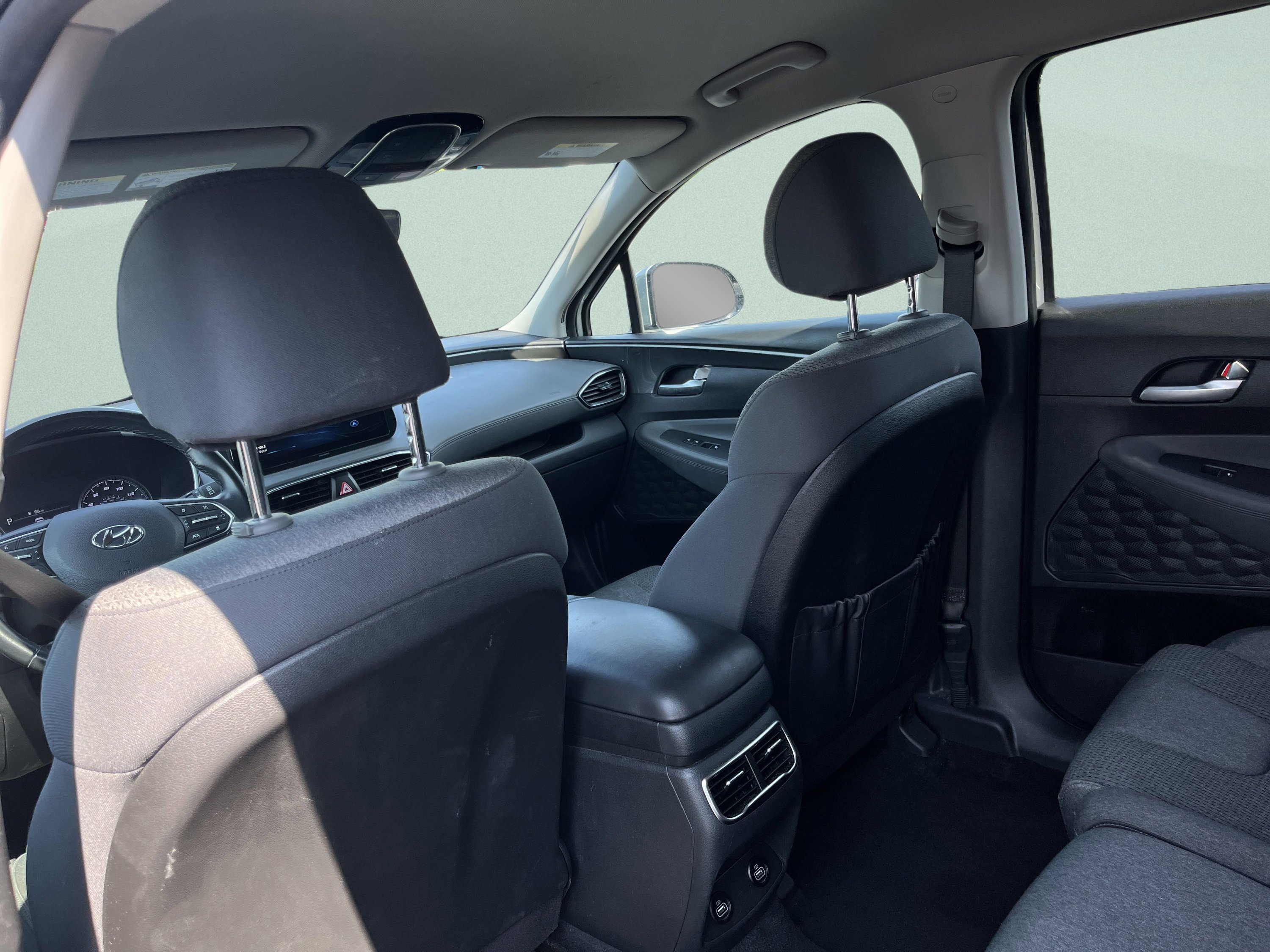 Used 2023 Hyundai Santa Fe SEL image 20