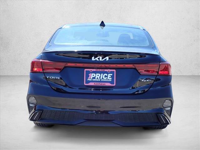 Used 2023 Kia Forte GT-Line video 3