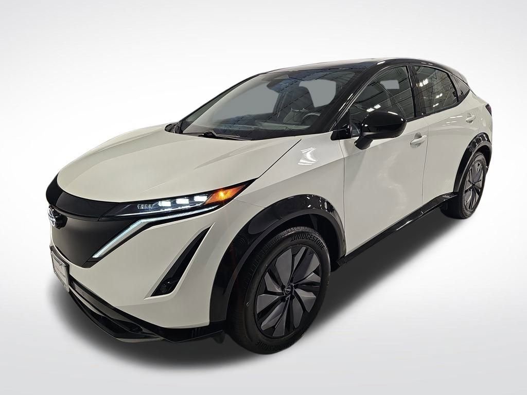 Used 2023 Nissan Ariya AWD image 8