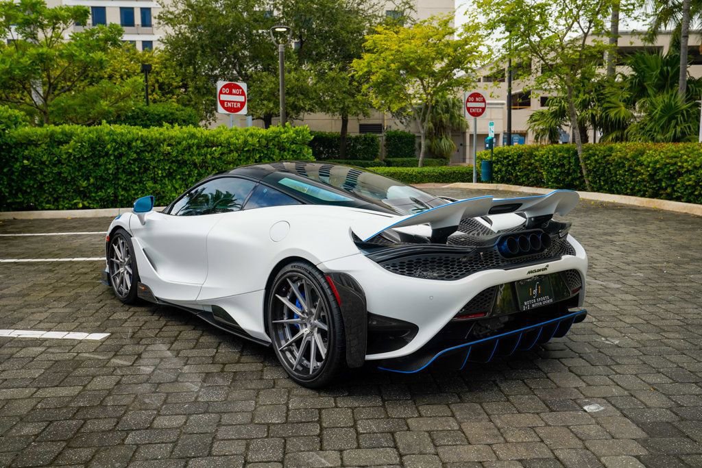 Used 2021 McLaren 765LT image 21