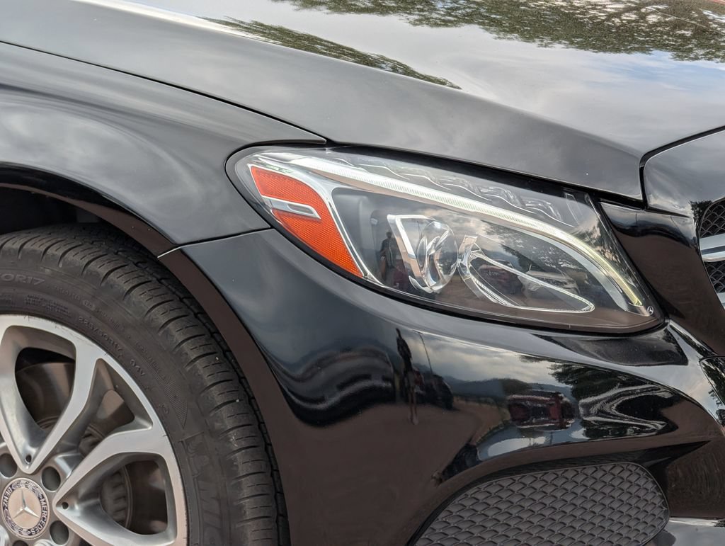 Used 2015 Mercedes-Benz C 300 4MATIC Sedan image 8