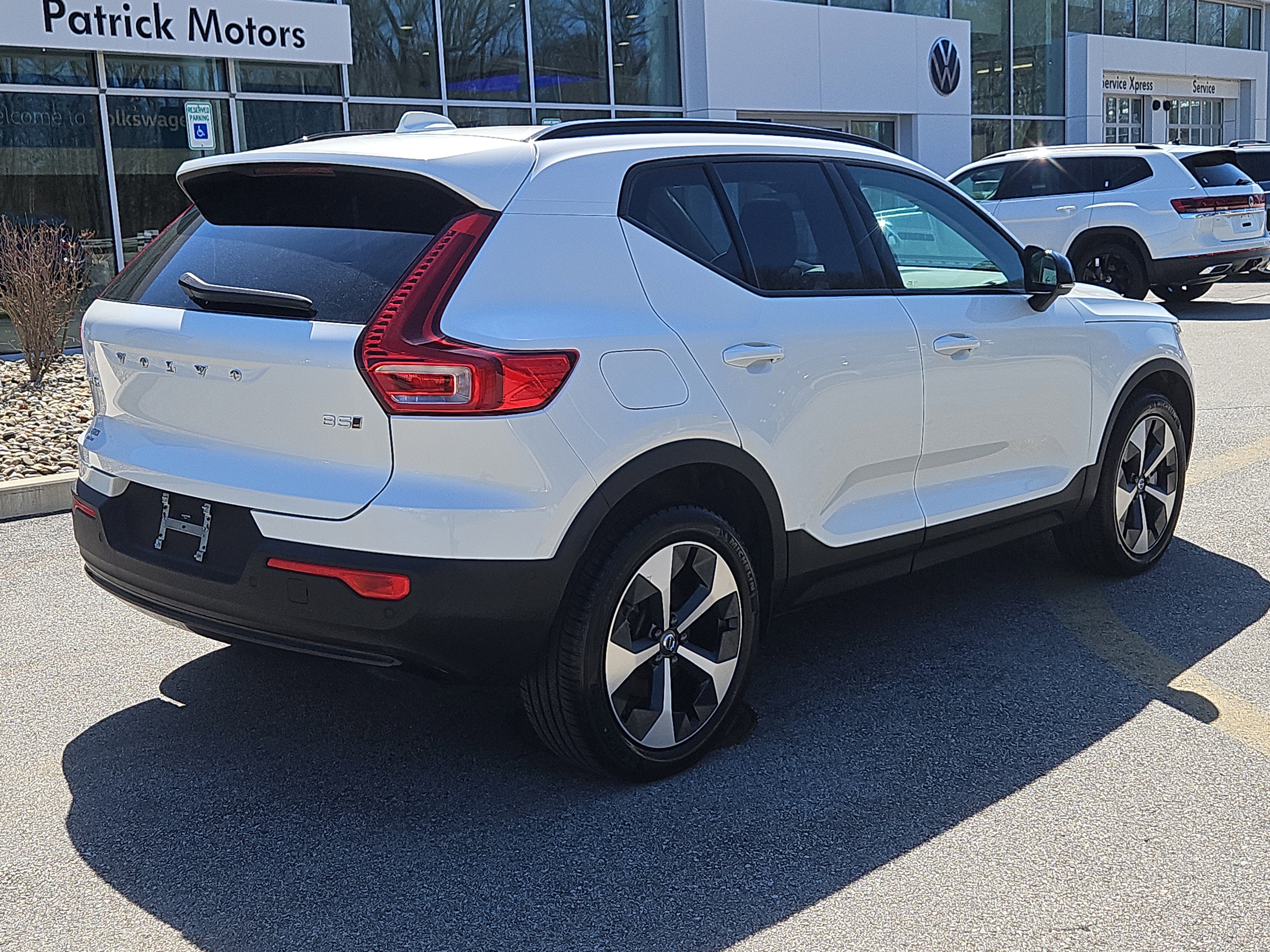 Used 2026 Volvo XC40 B5 Plus w/ Protection Package Premier image 2