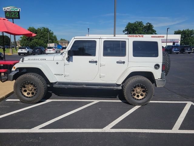 Used 2016 Jeep Wrangler Unlimited Rubicon w/ Dual Top Group AWD/4WD image 4