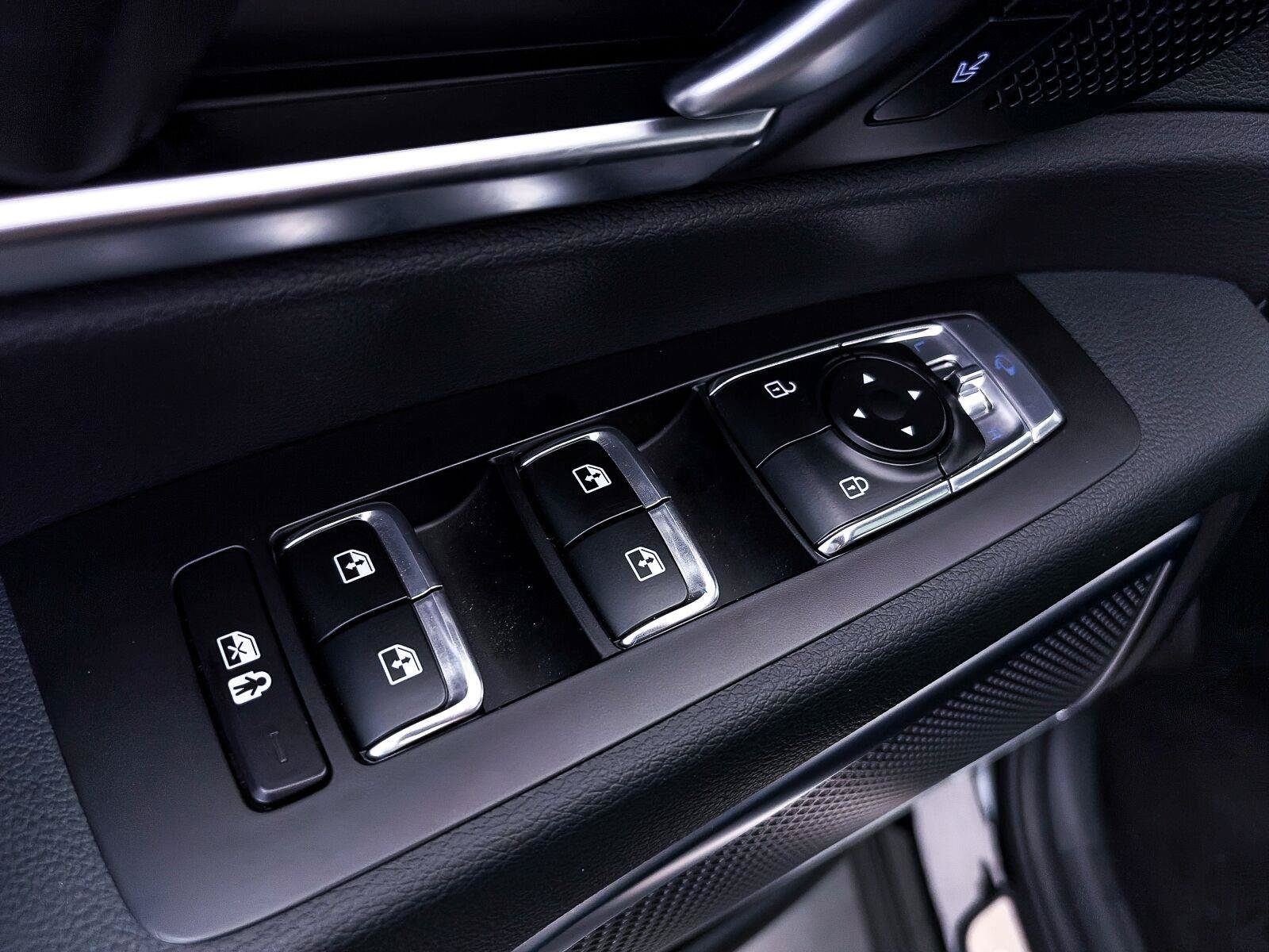 Certified 2025 Kia Telluride SX Prestige X-Line AWD/4WD image 21