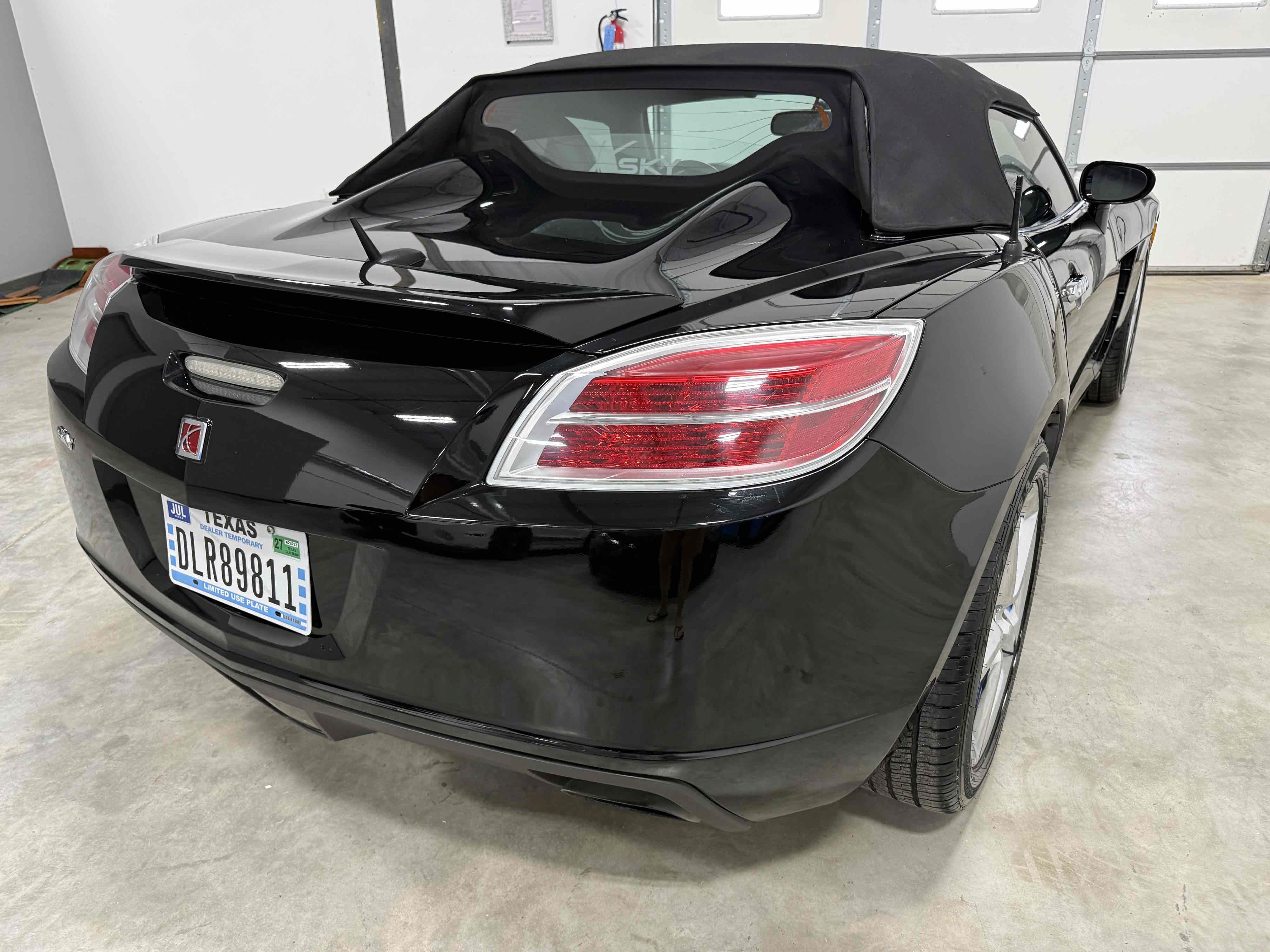 Used 2009 Saturn Sky w/ Premium Trim Package RWD image 21
