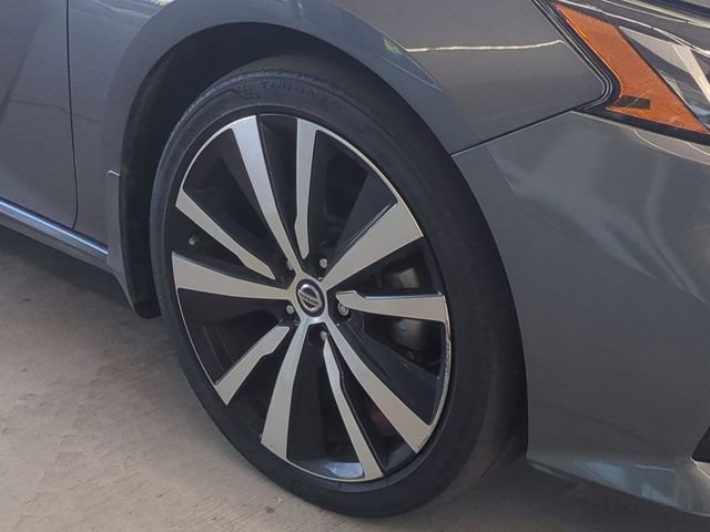 Used 2021 Nissan Altima 2.5 SR w/ SR Premium Package FWD image 7