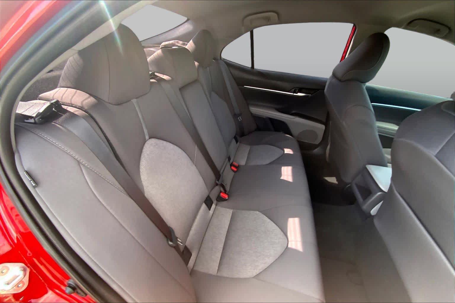 Used 2023 Toyota Camry LE FWD image 20