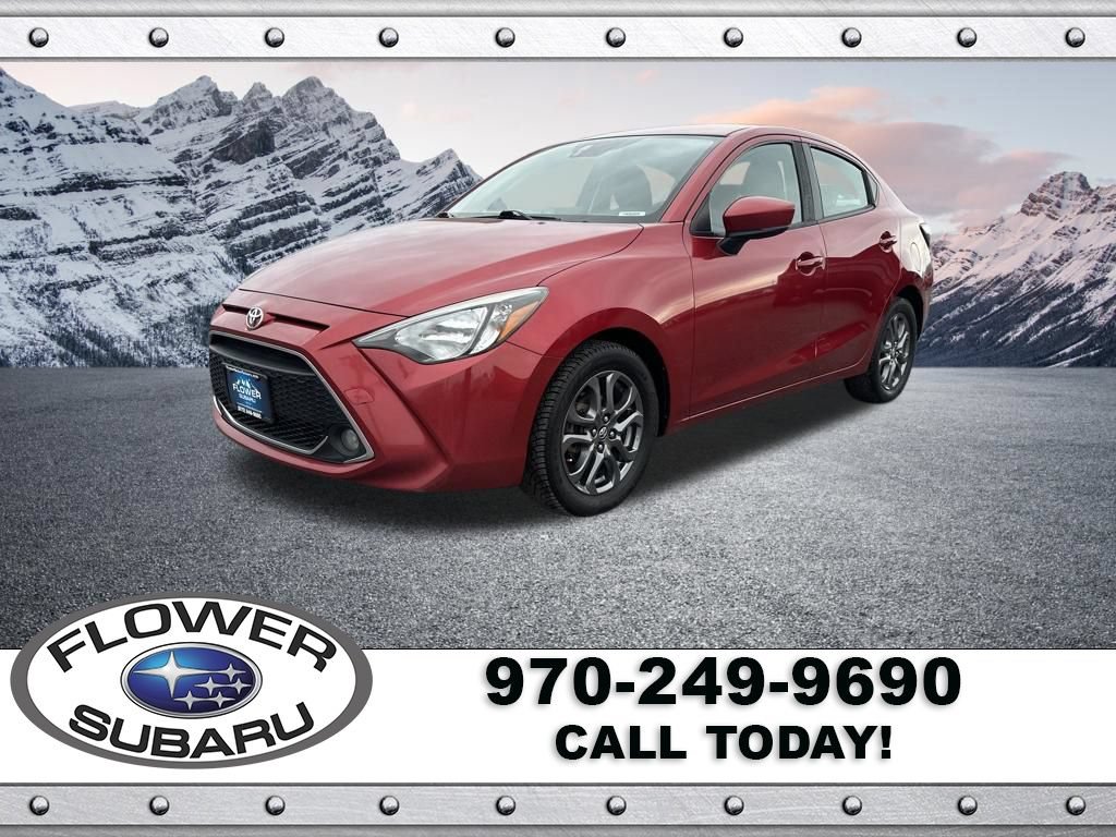 Used 2019 Toyota Yaris LE image 3