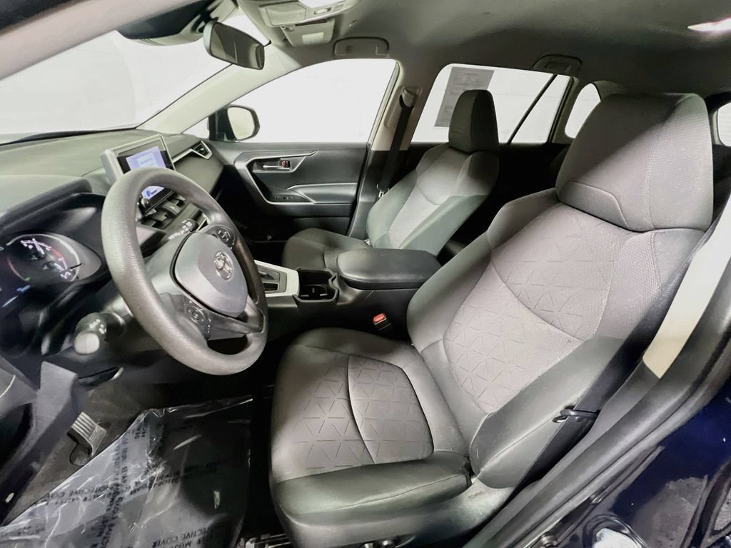Certified 2024 Toyota RAV4 XLE AWD/4WD image 18