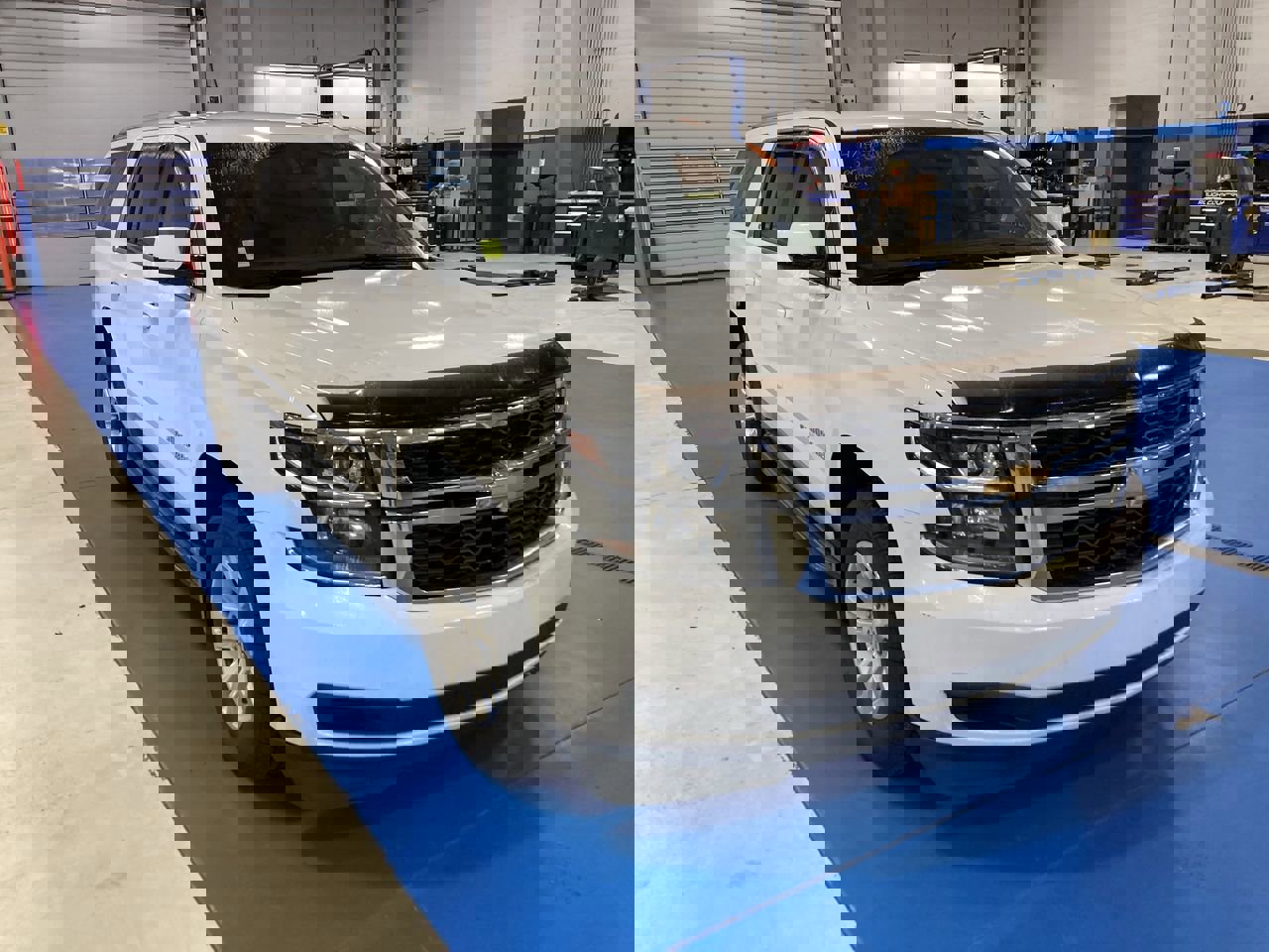 Used 2018 Chevrolet Suburban LT image 1