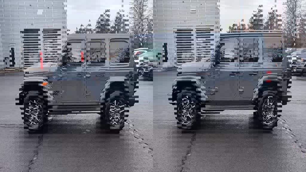 New 2026 Jeep Wrangler Sahara image 5