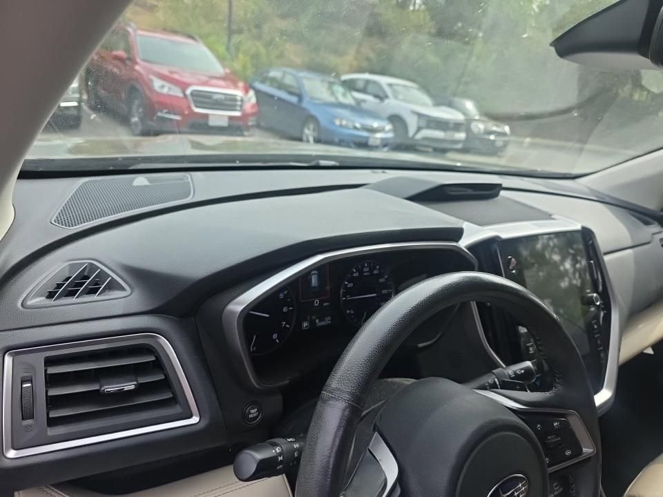 Used 2023 Subaru Ascent Limited w/ Technology Package image 5