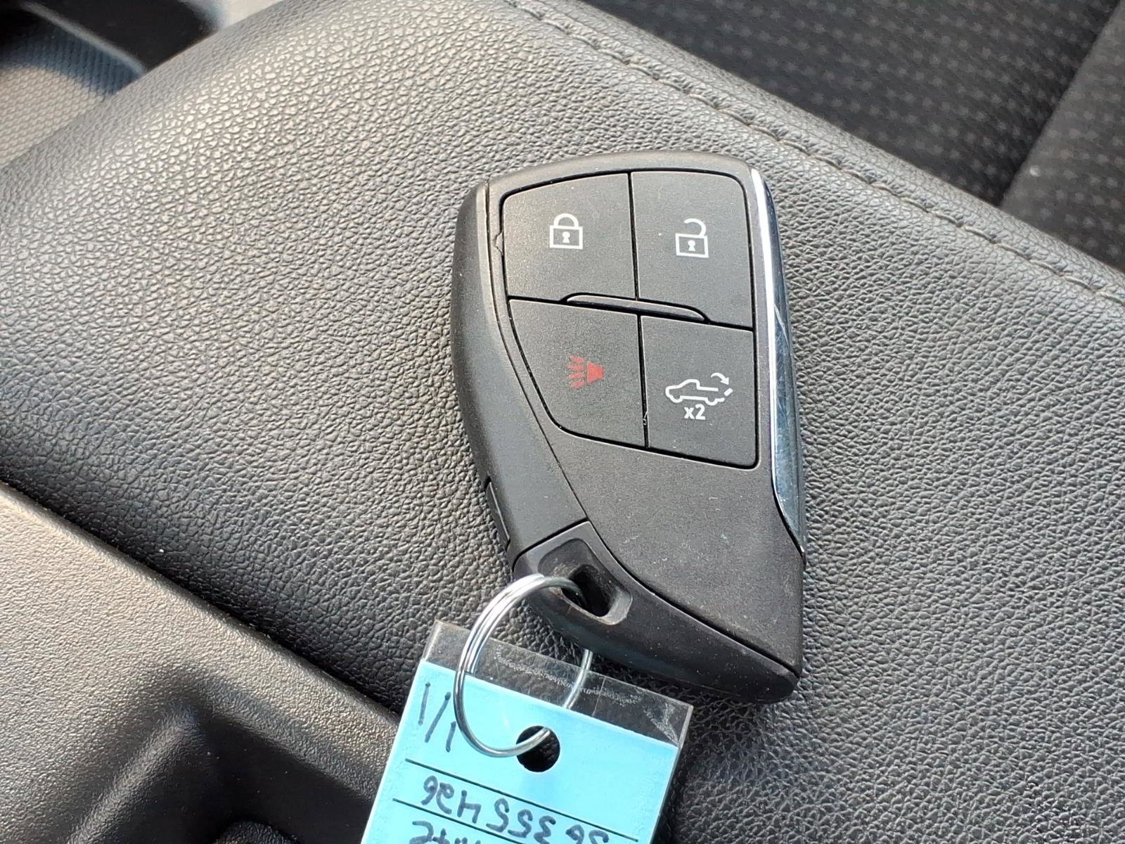 Used 2025 Chevrolet Silverado 1500 W/T image 21