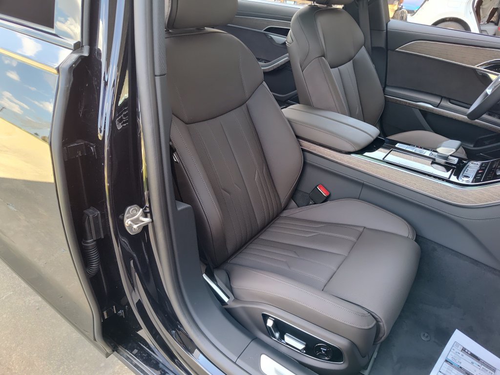 New 2026 Audi A8 L 3.0T AWD/4WD image 12