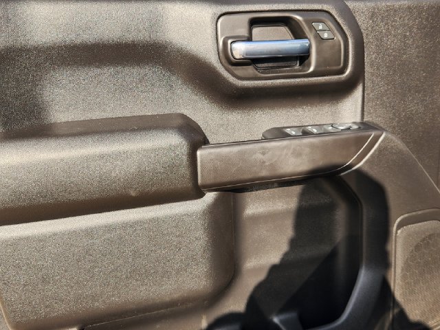 Used 2022 Chevrolet Silverado 1500 Custom RWD image 22