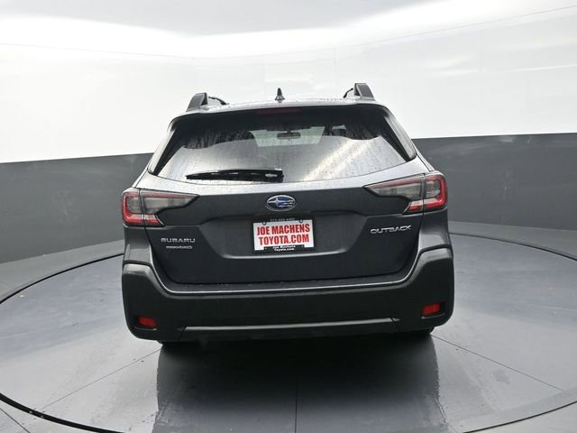 Used 2024 Subaru Outback Premium image 6