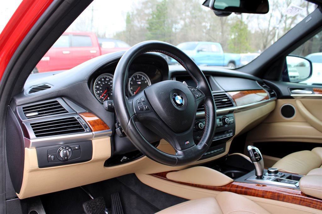 Used 2012 BMW X5 M image 16